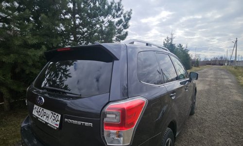 кроссоверы Subaru Forester